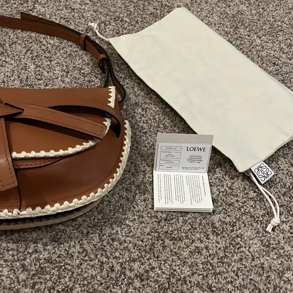 Loewe Calfskin Crochet Trim Small Gate Crossbody Bag - Picture 6 of 6